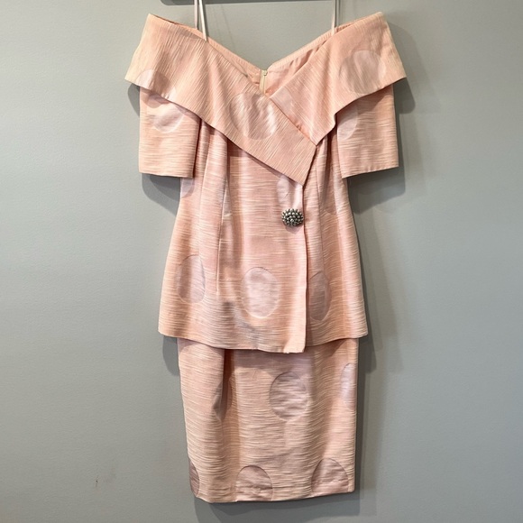Vintage Pink Off the Shoulder Dress, Size 6 - Picture 1 of 5